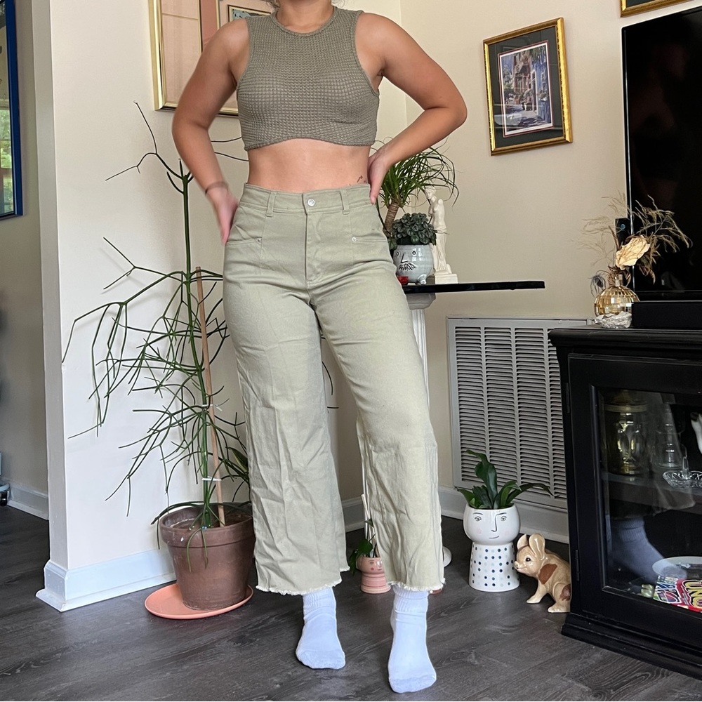 green frayed pants from forever 21